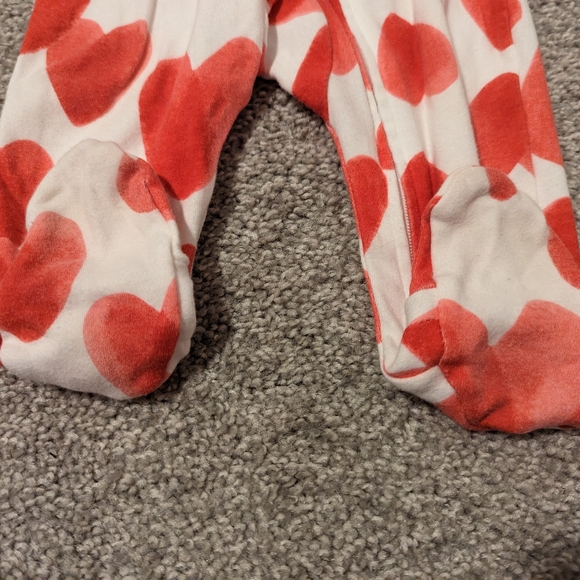 3 For $12 Carter's Heart PJ Onesie - Picture 2 of 5